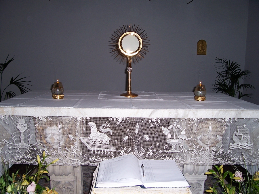 Adorazione Eucaristica Perpetua